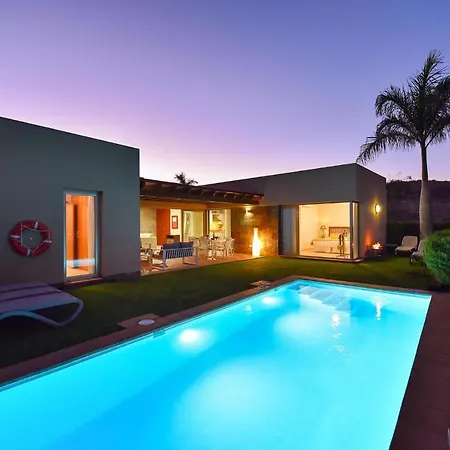 아파트 With Pool Par 4 Nr 9 By Villagrancanaria 살로브레
