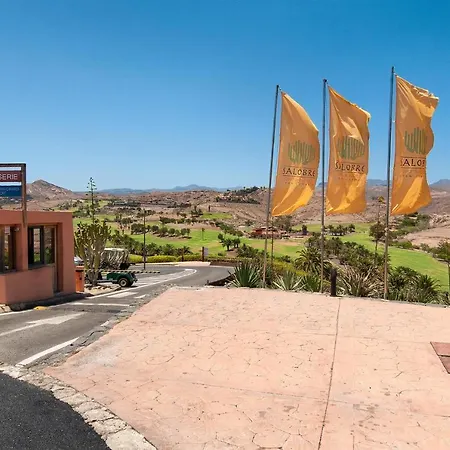 With Pool Par 4 Nr 9 By Villagrancanaria 살로브레